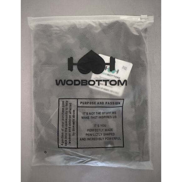 Wodbottom NWT Gray Reflective Camo Activewear shorts - size XXL - Picture 6 of 6